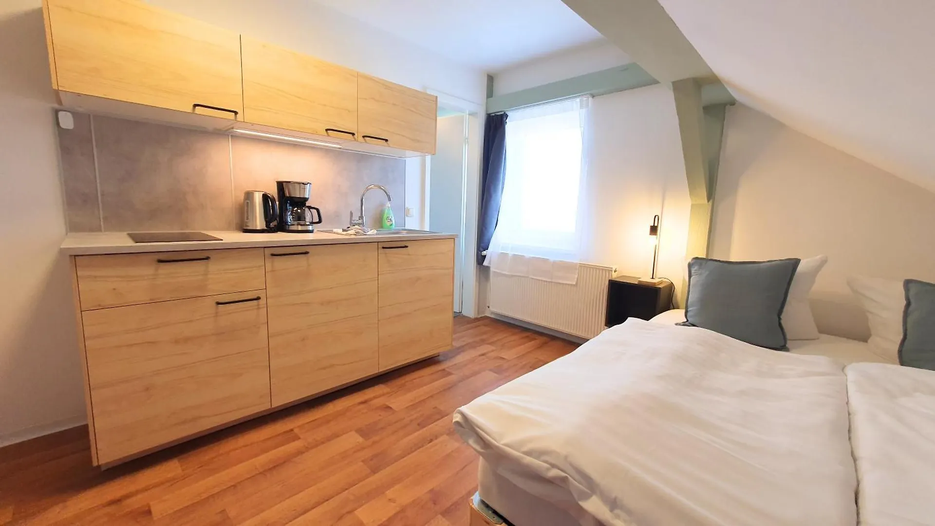 Good Stay Aparthotel Mit Kostenlosen Parkplaetzen Dresden
