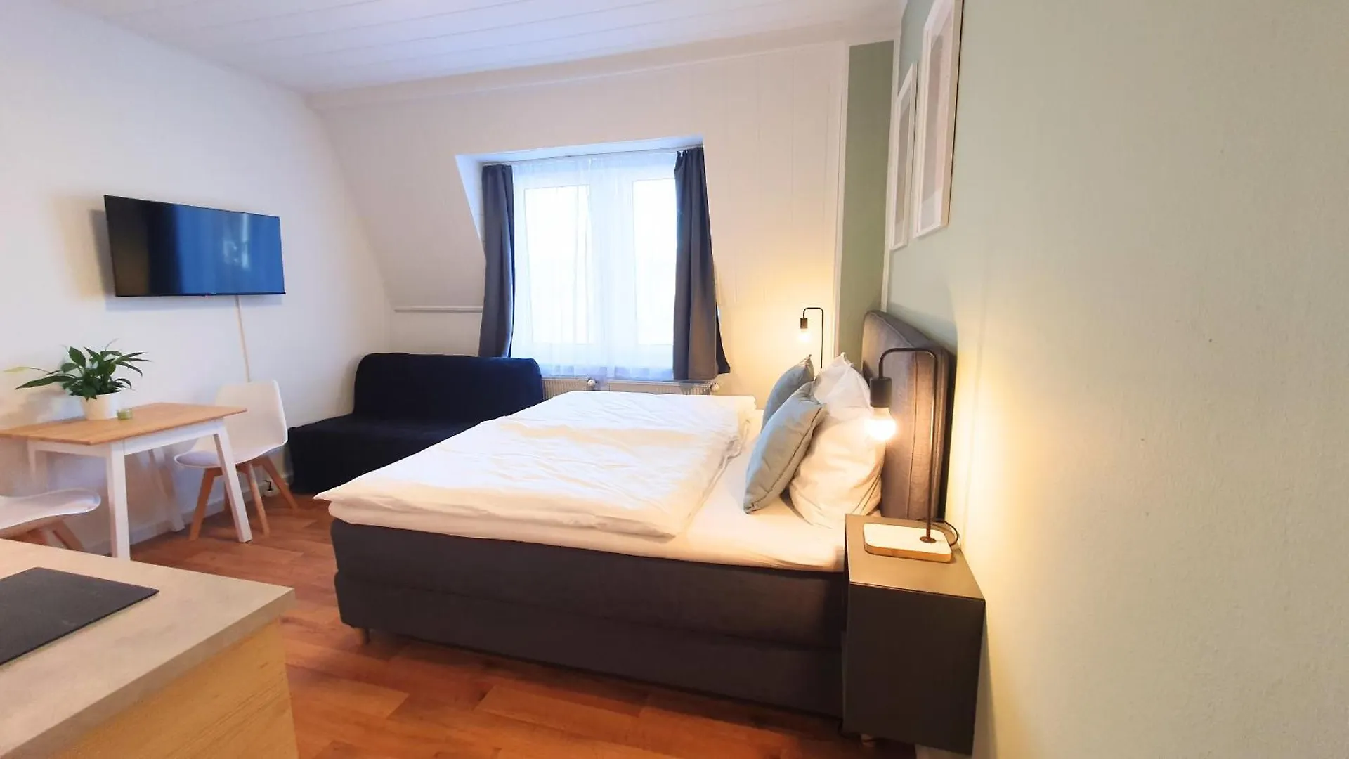 Good Stay Aparthotel Mit Kostenlosen Parkplaetzen Dresden
