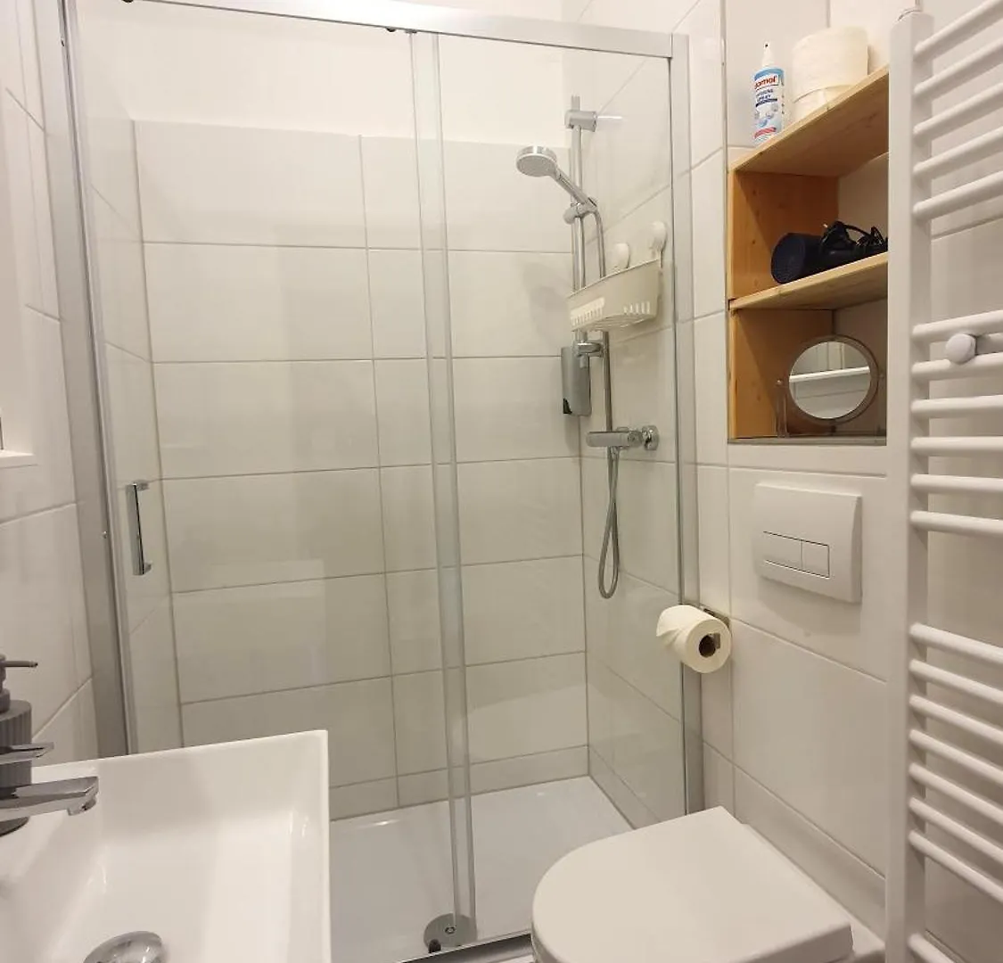 Good Stay Aparthotel Mit Kostenlosen Parkplaetzen Dresden Germany